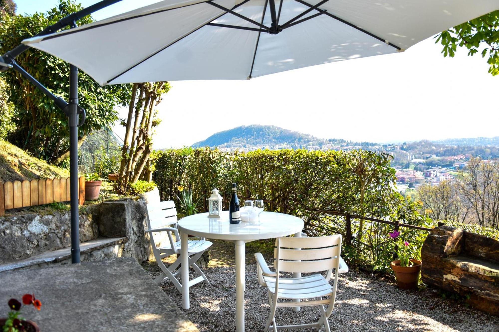Villa Antonella, App. Vittoria Tavernerio 외부 사진